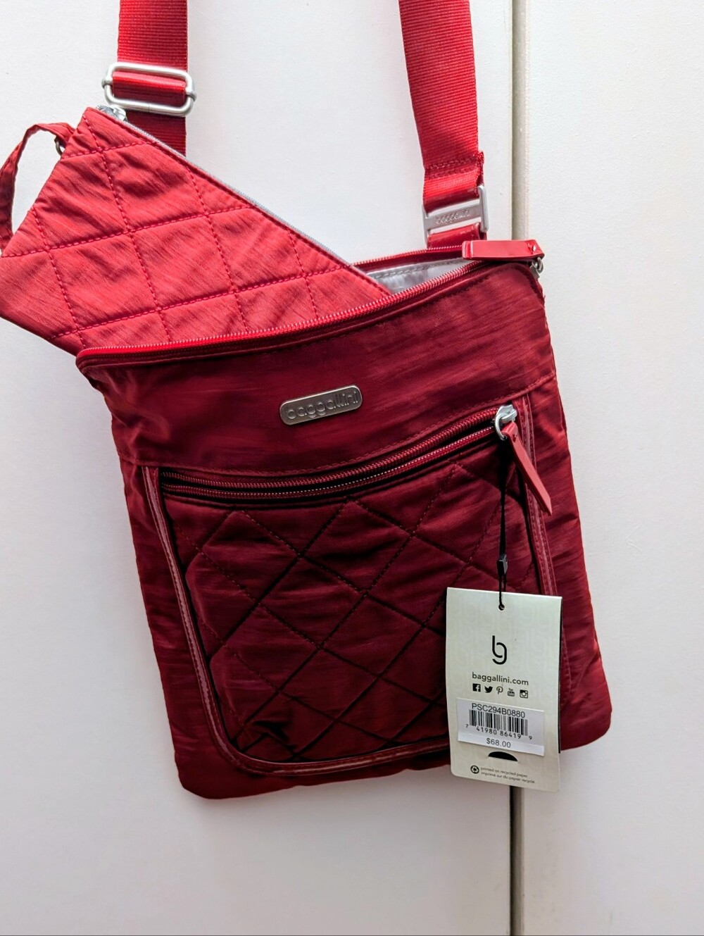 Baggallini Quilted Red Crossbody Bag W/Wallet NWT